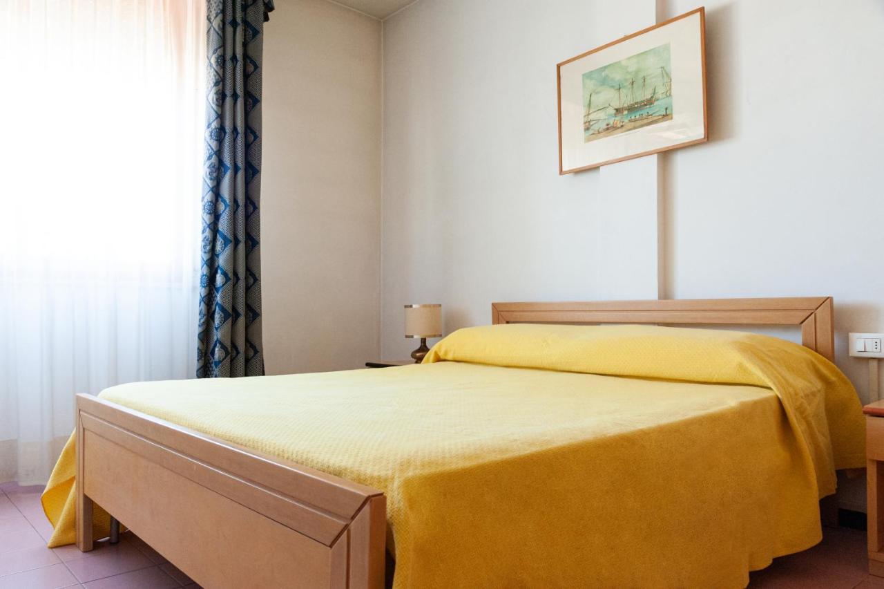Onda Marina Residence チェゼナーティコ エクステリア 写真