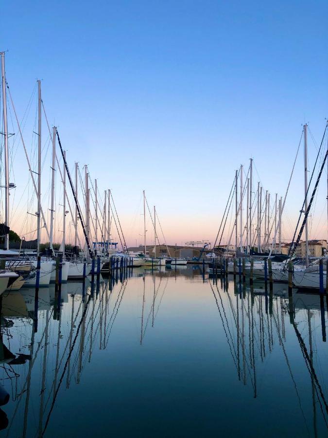 Onda Marina Residence チェゼナーティコ エクステリア 写真