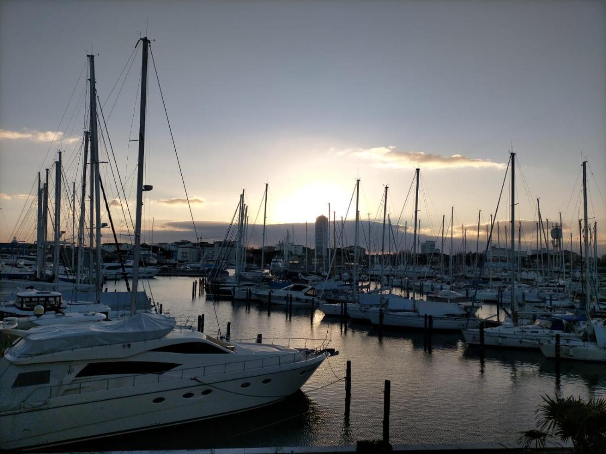 Onda Marina Residence チェゼナーティコ エクステリア 写真