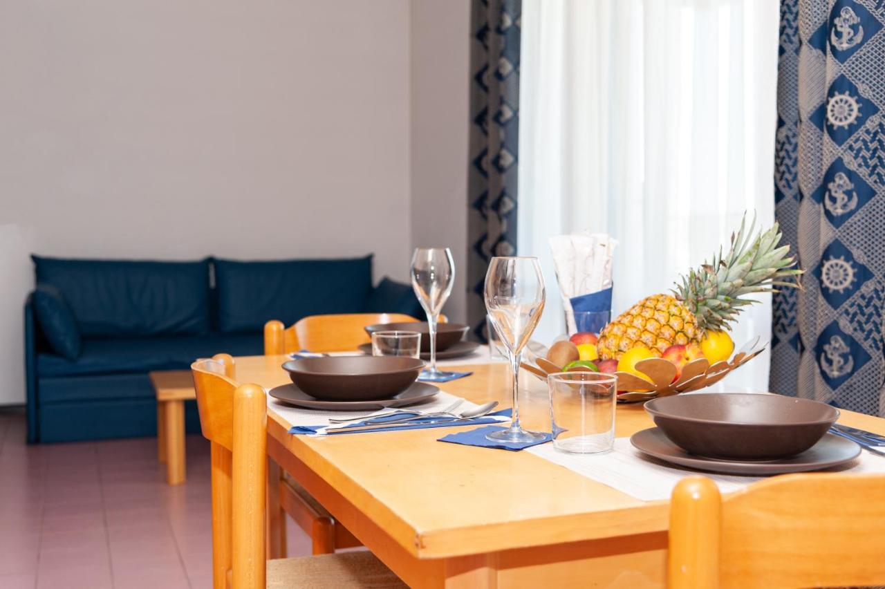 Onda Marina Residence チェゼナーティコ エクステリア 写真